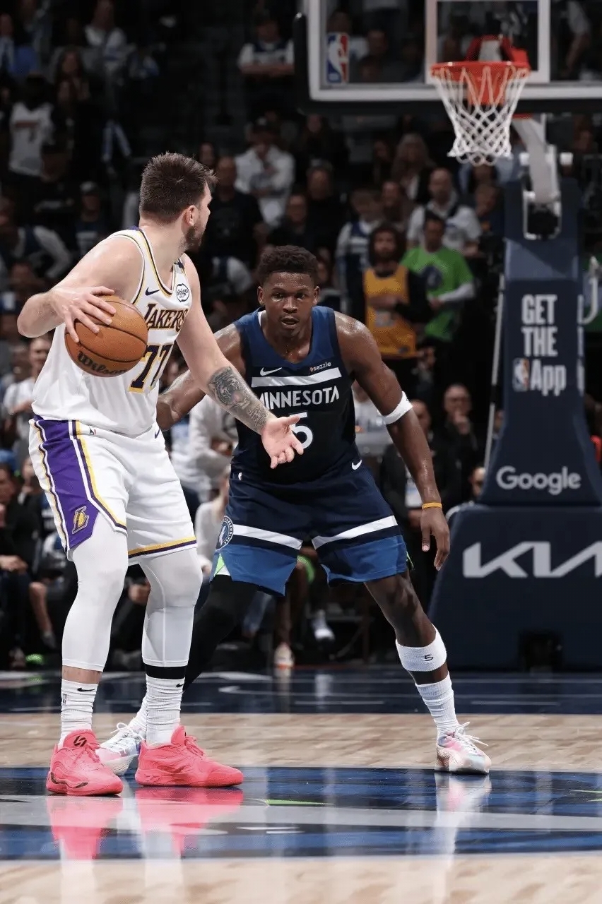 Jiuyou Sports-包含赛地聚焦——NBA季后赛今夜热度飙升，北京首钢状态回暖，引发热议，心理建设被强调的词条